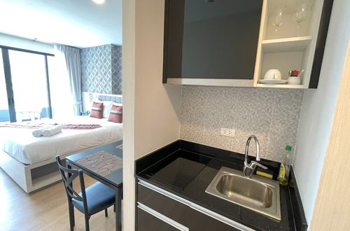 Foto 5 - Apartment at Splendid Condo by Lofty