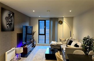 Photo 1 - 2-bed Luxury Apartment in Birmingham City Center