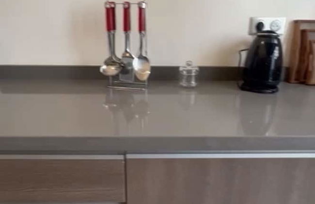 2 Bed Apartment - Balcony, Parking, Wifi - Foto 16