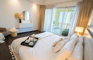 Photo 2 - HiGuests - Marina Residence 4