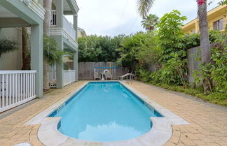 Foto 1 - Sleeps 6 in a 4plex w Pool, Only a Block to Beach