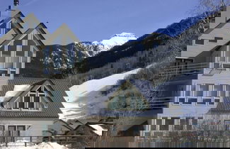 Photo 2 - Viking Lodge 216 by Avantstay Great Ski Access w/ Communal Pool & Hot Tub