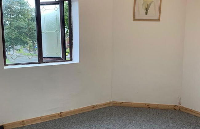 One Lovely Apartmt 1 Double & 2 Camp Beds - Foto 18
