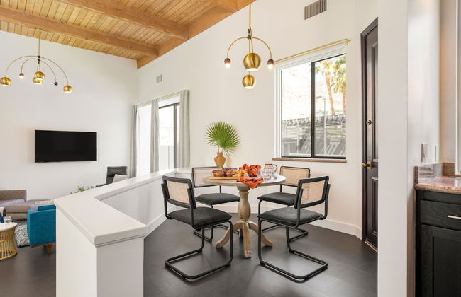 El Reino by Avantstay Spectacular Estate w/ Pool & Tennis Court! - Photo 28