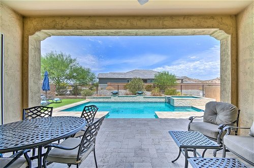 Foto 7 - Picturesque Goodyear Home w/ Private Pool & Patio
