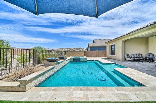Foto 14 - Picturesque Goodyear Home w/ Private Pool & Patio