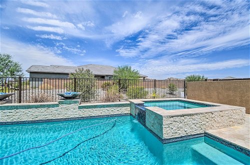 Foto 21 - Picturesque Goodyear Home w/ Private Pool & Patio
