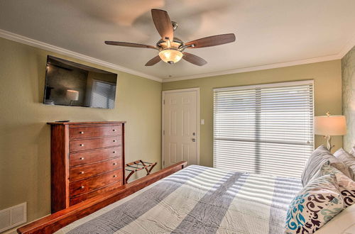 Photo 11 - Port Aransas Condo w/ Pool Access: Walk to Beach