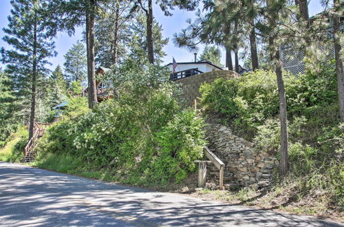 Photo 2 - Renovated Hauser Lake Retreat: Walk to Beach