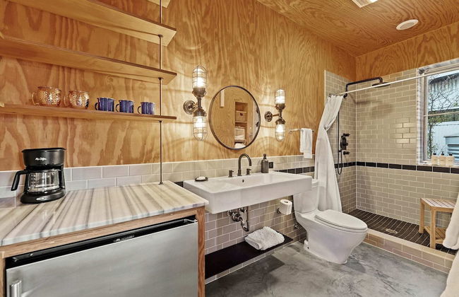 Lazo House - A Riverfront Retreat - Foto 36