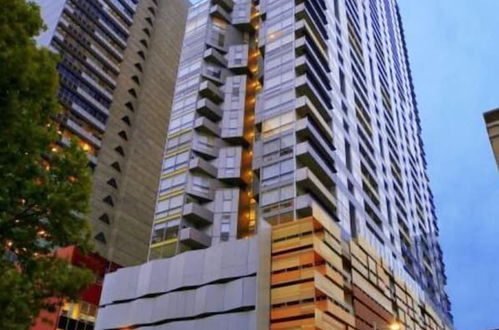 Photo 1 - Readyset Apartments at QV