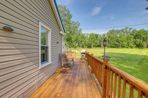 Foto 29 - Pet-friendly Seneca Lake Home w/ Private Deck