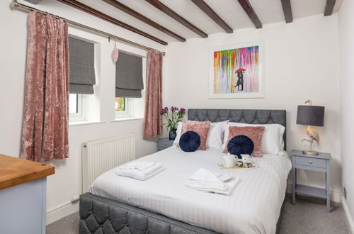 Foto 2 - Beautiful 2-bed Cottage in Brampton