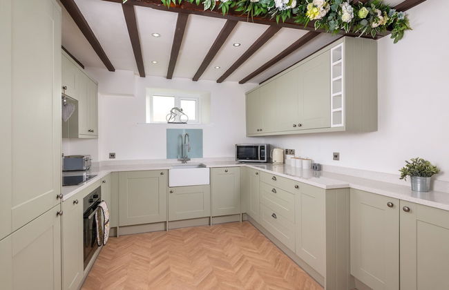 Beautiful 2-bed Cottage in Brampton - Foto 6