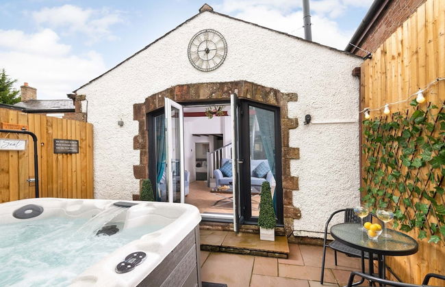 Beautiful 2-bed Cottage in Brampton - Foto 1