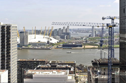 Photo 26 - Luxury Waterfront Studio in Canary Wharf by Underthedoormat