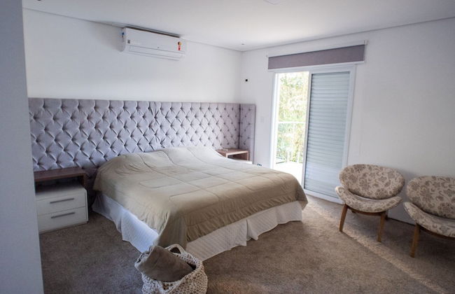 Mansão na Granja Viana - Foto 1
