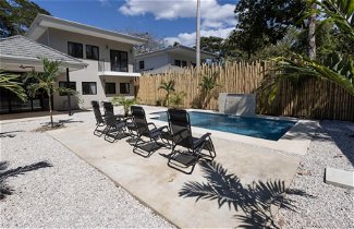 Foto 1 - Playa Potrero 4 BR Home Pool Centrally Located - Casa Oasis Surfside