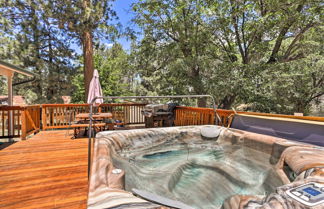 Foto 1 - Big Bear Cabin w/ Deck & Hot Tub: Near Resorts