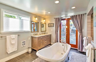 Foto 2 - Luxury Studio w/ Hot Tub & San Francisco Bay Views
