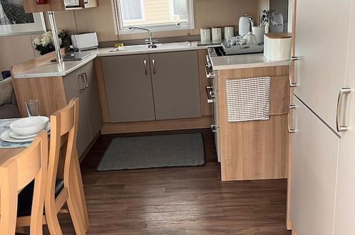 Photo 15 - Impeccable 3-bed Caravan on Butlins Skegness