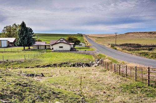 Foto 14 - Farmhouse in Country Setting Near Gravity Hill