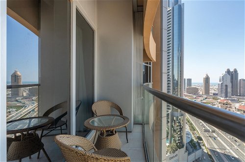 Photo 16 - SuperHost - Spectacular City View Apartment Near Burj Khalifa