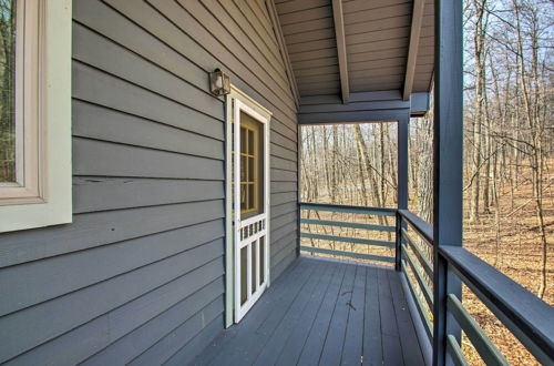 Photo 22 - Wintergreen Home w/ Deck - Near Skiing & Hiking