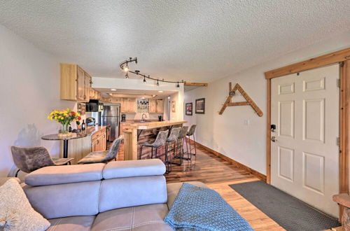 Photo 25 - Cozy & Chic Mountain Condo w/ Community Perks