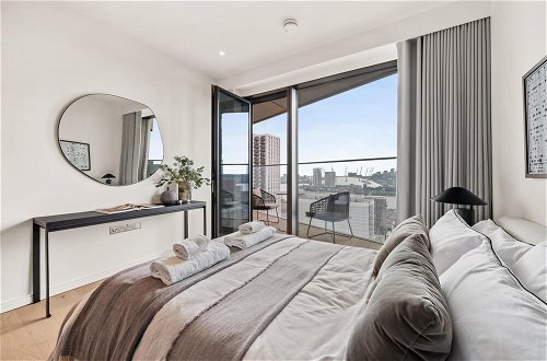 Foto 10 - Stunning two Bedroom Docklands Apartment With Balcony