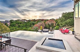 Photo 1 - Chic Villa w/ Infinity Pool, 10 Miles to Downtown
