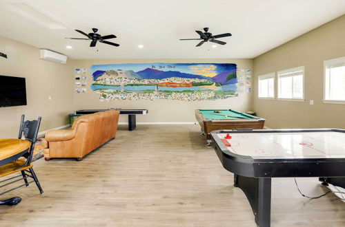 Foto 20 - Epic Family Getaway w/ Pool, Game Room & Fire Pit