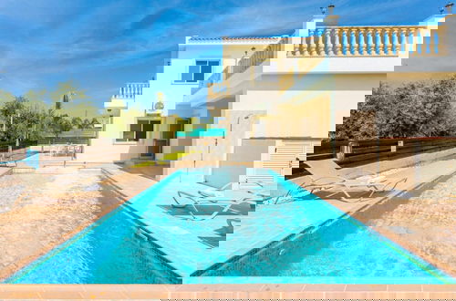 Photo 4 - Rose Villas Collection