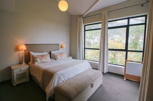 Photo 3 - Three Bedroom Apartment in Camps Bay