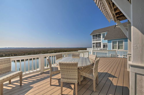 Foto 28 - Manteo Waterfront Resort Home w/ 30-ft Dock