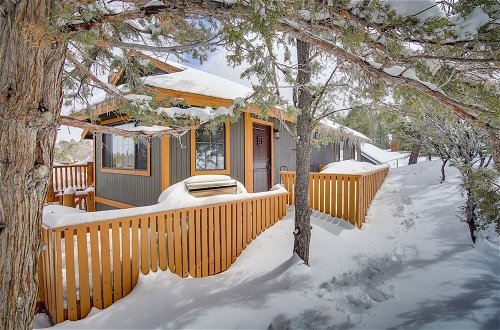 Photo 9 - Pet-friendly Big Bear Cabin Rental: 3 Mi to Skiing
