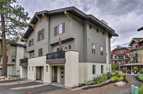 Photo 1 - Mcall Townhome w/ Garage: Walk to Payette Lake