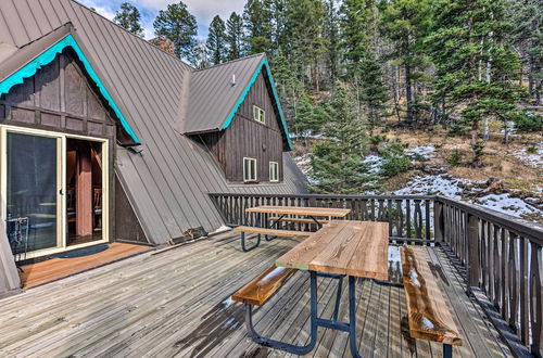 Photo 2 - Family-friendly Red River Retreat w/ Deck