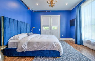 Photo 2 - Private Suite in Historic Austin B&b: Sleeps 4