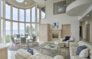 Foto 1 - Grand Egg Harbor Home w/ Stunning Lake Views