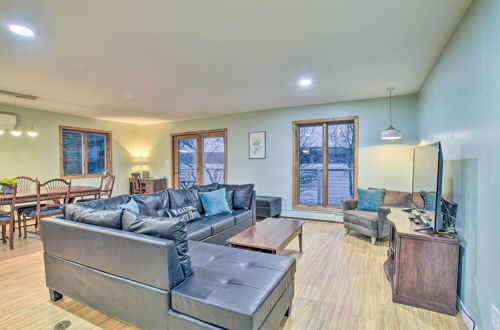 Photo 20 - Honeoye Lake House w/ Community Amenities