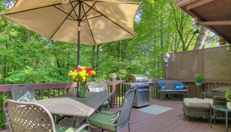 Photo 1 - Cabin in Lake Lure; Near Chimney Rock & Asheville