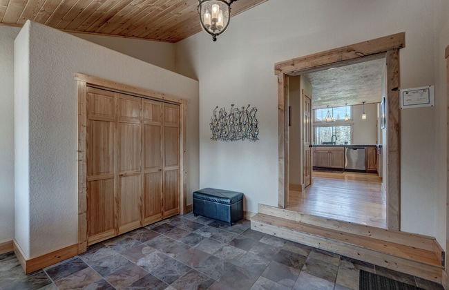 Homestake Chalet at Terry Peak - Photo 32