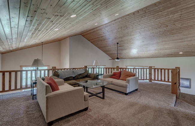 Homestake Chalet at Terry Peak - Photo 16