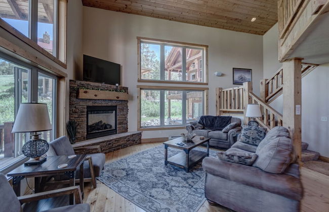 Homestake Chalet at Terry Peak - Photo 1