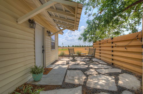 Photo 12 - Cozy Casita! In Texas Famous 290 Winery Corridor