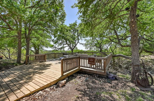 Photo 28 - Luxury 23-acre Ranch With Hottub Near Alamosprings