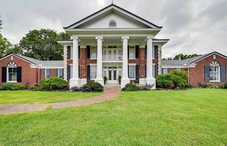 Photo 1 - Bowling Green House w/ Shared Pool