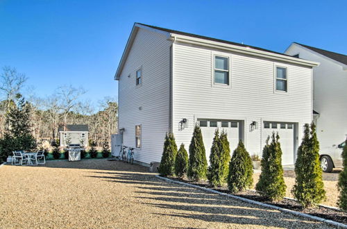 Photo 2 - Modern Apt Near Martha's Vineyard Beaches