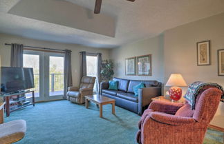 Photo 1 - Cozy Branson Townhome 1 Mi to Silver Dollar City